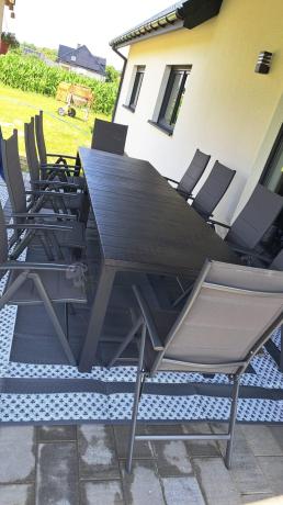 Komplet mebli ogrodowych dla 10 osób KJD10 ze składanymi krzesłami aluminiowymi