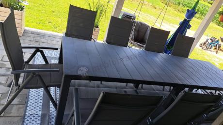 Komplet mebli ogrodowych dla 10 osób KJD10 ze składanymi krzesłami aluminiowymi