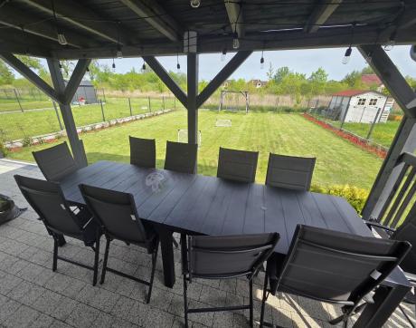 Komplet mebli ogrodowych dla 10 osób KJD10 ze składanymi krzesłami aluminiowymi