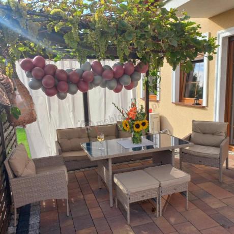 Komplet mebli ogrodowych technorattan dla 7 osób Perata Dining Natural