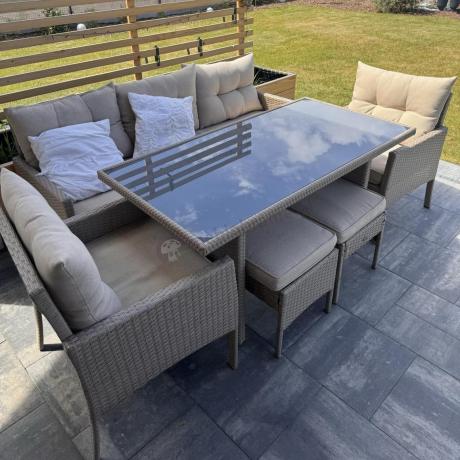 Komplet mebli ogrodowych technorattan dla 7 osób Perata Dining Natural