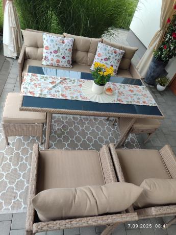 Komplet mebli ogrodowych technorattan dla 7 osób Perata Dining Natural