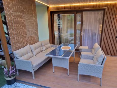 Komplet mebli ogrodowych technorattan dla 7 osób Perata Dining Natural