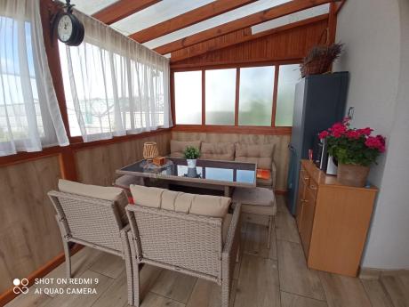 Komplet mebli ogrodowych technorattan dla 7 osób Perata Dining Natural