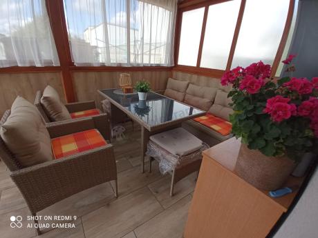 Komplet mebli ogrodowych technorattan dla 7 osób Perata Dining Natural