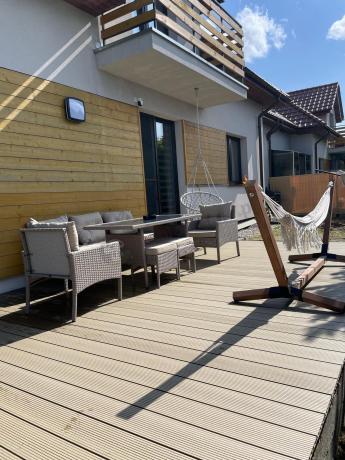 Komplet mebli ogrodowych technorattan dla 7 osób Perata Dining Natural