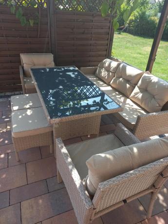 Komplet mebli ogrodowych technorattan dla 7 osób Perata Dining Natural