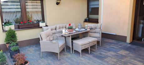 Komplet mebli ogrodowych technorattan dla 7 osób Perata Dining Natural