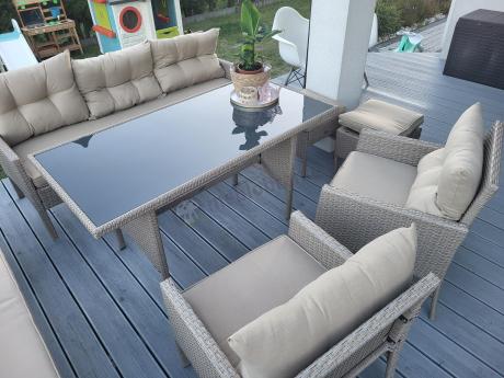 Komplet mebli ogrodowych technorattan dla 7 osób Perata Dining Natural