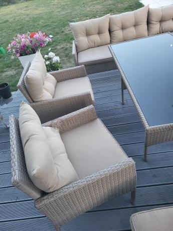 Komplet mebli ogrodowych technorattan dla 7 osób Perata Dining Natural