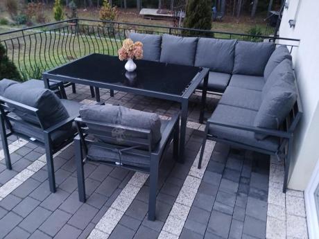 Komplet mebli ogrodowych z narożnikiem i wysokim stołem 160cm, fotelami i pufami Sodor Corner XL - Dark Grey