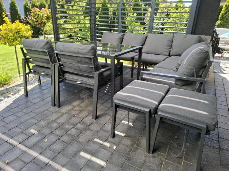 Komplet mebli ogrodowych z narożnikiem i wysokim stołem 160cm, fotelami i pufami Sodor Corner XL - Dark Grey