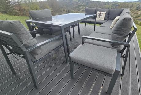 Komplet mebli ogrodowych z narożnikiem i wysokim stołem 160cm, fotelami i pufami Sodor Corner XL - Dark Grey