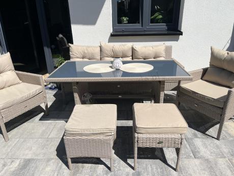 Komplet mebli ogrodowychtechnorattan dla 7 osób Perata Dining Natural