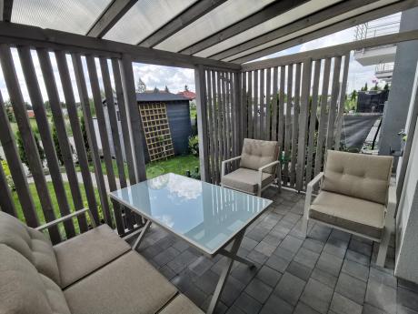 Komplet mebli tarasowych dla 5 osób z sofą 190cm - Elke Dining - White