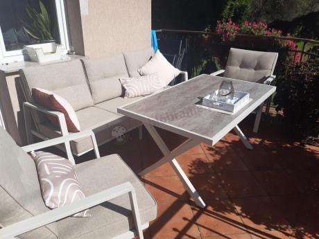 Komplet mebli tarasowych dla 5 osób z sofą 190cm - Elke Dining - White