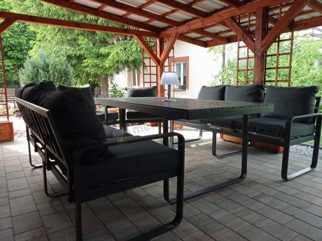 Komplet mebli tarasowych dla 8 osób - 2 sofy, 2 fotele i wysoki stół 160cm - Panaon Grande DG