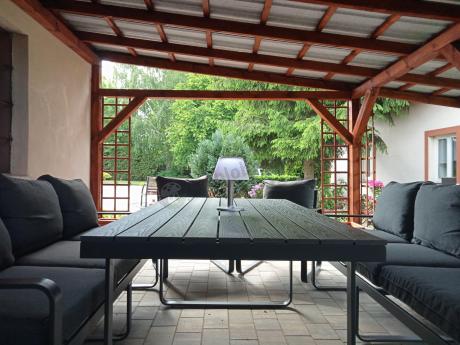 Komplet mebli tarasowych dla 8 osób - 2 sofy, 2 fotele i wysoki stół 160cm - Panaon Grande DG