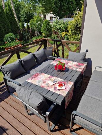 Komplet mebli tarasowych dla 8 osób - 2 sofy, 2 fotele i wysoki stół 160cm - Panaon Grande DG