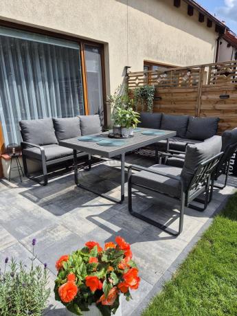 Komplet mebli tarasowych dla 8 osób - 2 sofy, 2 fotele i wysoki stół 160cm - Panaon Grande DG