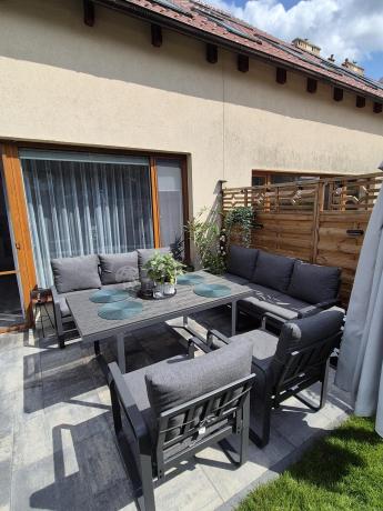 Komplet mebli tarasowych dla 8 osób - 2 sofy, 2 fotele i wysoki stół 160cm - Panaon Grande DG