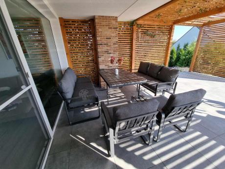 Komplet mebli tarasowych dla 8 osób - 2 sofy, 2 fotele i wysoki stół 160cm - Panaon Grande DG