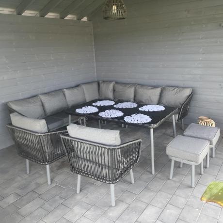 Komplet mebli tarasowych z narożnikiem, fotelami i pufami Postigo Corner XXL Dark Grey
