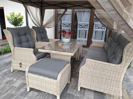 Komplet mebli tarasowych z regulowanymi fotelami Laritto Dining - Creme