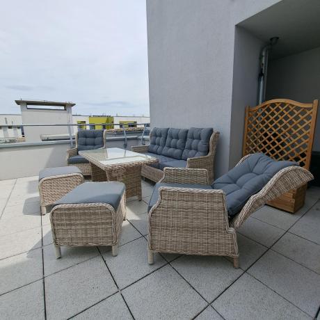 Komplet mebli tarasowych z regulowanymi fotelami Laritto Dining - Creme