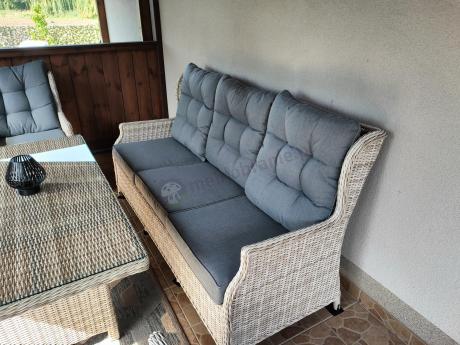 Komplet mebli tarasowych z regulowanymi fotelami Laritto Dining - Creme