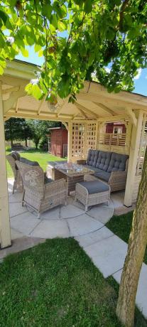 Komplet mebli tarasowych z regulowanymi fotelami Laritto Dining - Creme