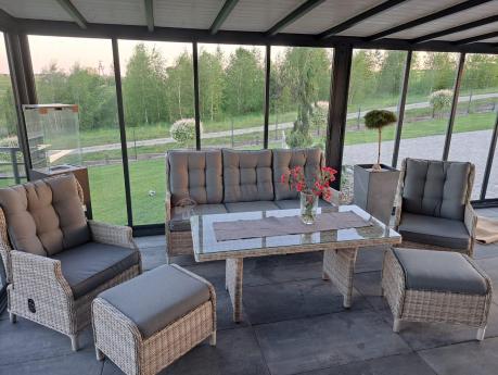 Komplet mebli tarasowych z regulowanymi fotelami Laritto Dining - Creme