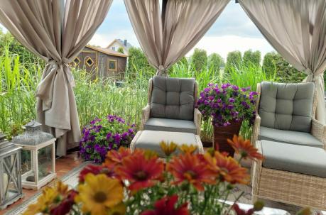 Komplet mebli tarasowych z regulowanymi fotelami Laritto Dining - Creme