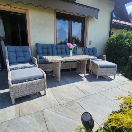 Komplet mebli tarasowych z regulowanymi fotelami Laritto Dining - Creme