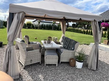 Komplet mebli tarasowych z regulowanymi fotelami Laritto Dining - Creme