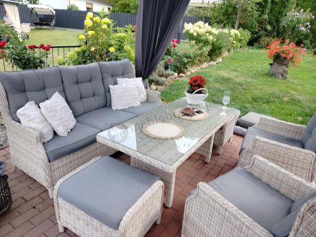 Komplet mebli tarasowych z regulowanymi fotelami Laritto Dining - Creme