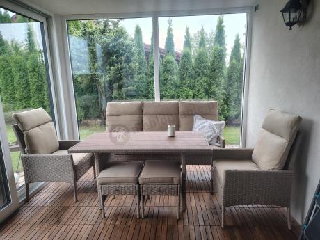 Komplet mebli technorattan dla 7 osób ze stołem polywood Lirata Dining Natural