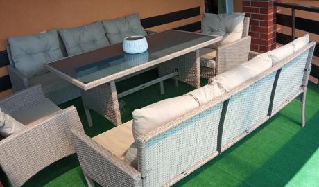 Komplet mebli technorattanowych dla 8 osób z sofami Perata Grande Natural