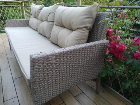 Komplet mebli technorattanowych dla 8 osób z sofami Perata Grande Natural