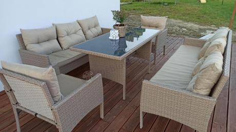 Komplet mebli technorattanowych dla 8 osób z sofami Perata Grande Natural