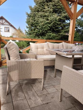 Komplet mebli technorattanowych dla 8 osób z sofami Perata Grande Natural