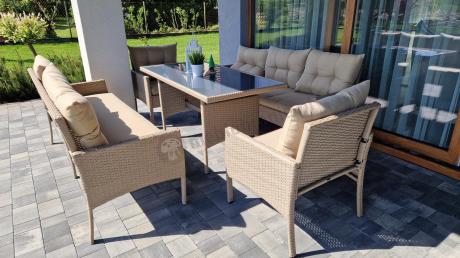 Komplet mebli technorattanowych dla 8 osób z sofami Perata Grande Natural