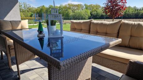 Komplet mebli technorattanowych dla 8 osób z sofami Perata Grande Natural