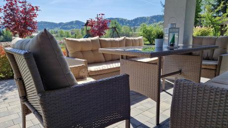 Komplet mebli technorattanowych dla 8 osób z sofami Perata Grande Natural