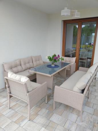 Komplet mebli technorattanowych dla 8 osób z sofami Perata Grande Natural