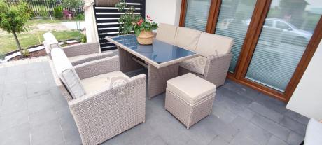 Komplet mebli z sofą i wysokim stołm technorattan Cofete Dining – Natural