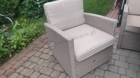 Komplet mebli z sofą i wysokim stołm technorattan Cofete Dining – Natural