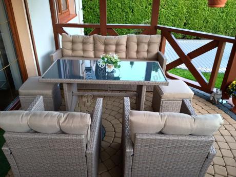 Komplet mebli z sofą i wysokim stołm technorattan Cofete Dining – Natural Cofete 2.0