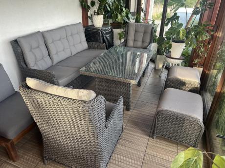 Komplet mebli z technorattanu dla 7 osób ze stołem 140x80 Fiorento - Antracite