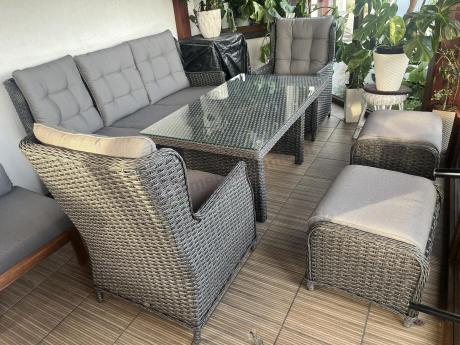 Komplet mebli z technorattanu dla 7 osób ze stołem 140x80 Fiorento - Antracite